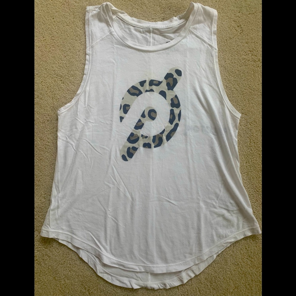 New. Never worn peloton scoop tank. XS